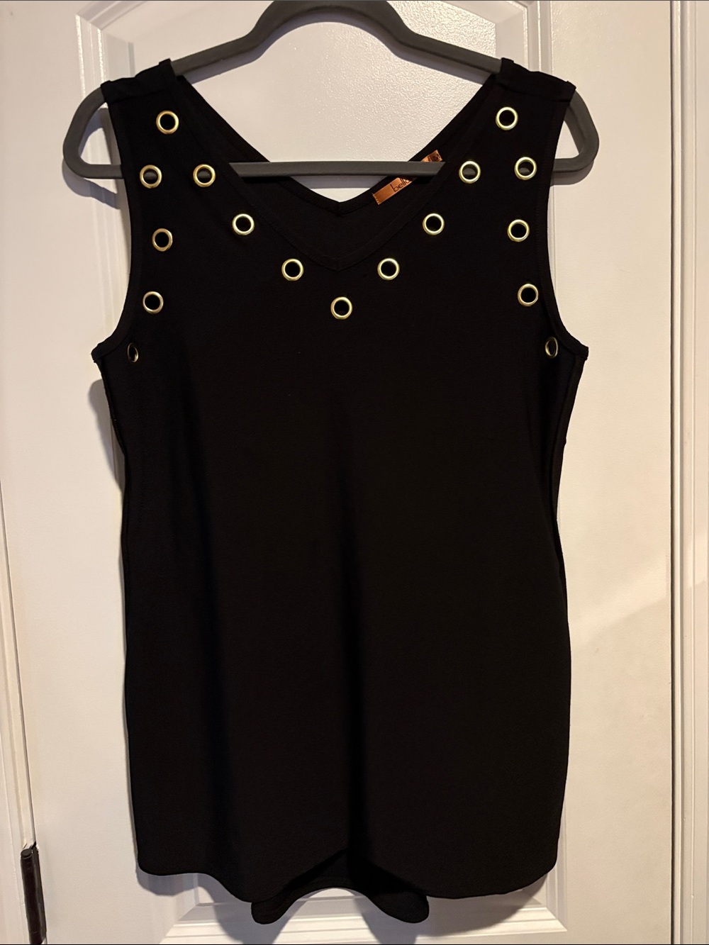 Grommet Tank Top ✨